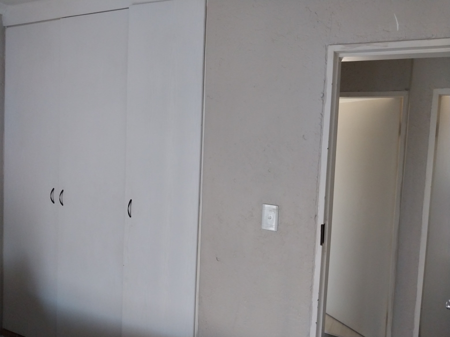 2 Bedroom Property for Sale in Baillie Park North West